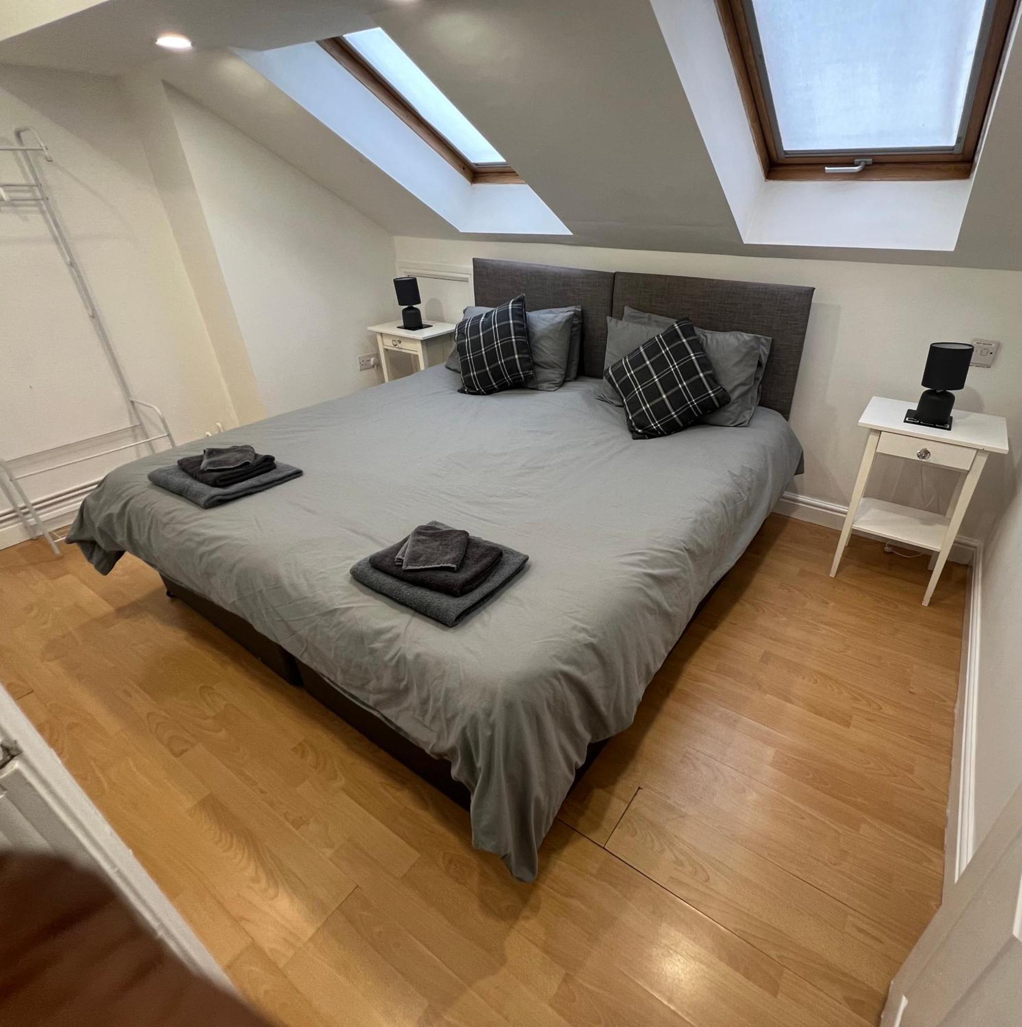 Cosy Penthouse Suite Happily Sleeps Up To Five Халифакс Екстериор снимка